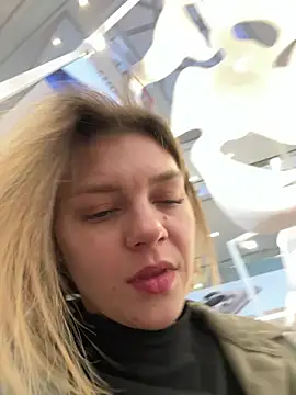 Snapshot of ValenciaShock chatting on 02/27/26, 06:35 ValenciaShock online show from 02/27/26, 06:35