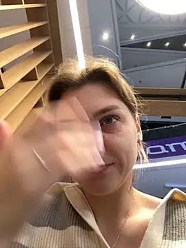 Snapshot of ValenciaShock chatting on 10/09/25, 06:47 ValenciaShock online show from 10/09/25, 06:47