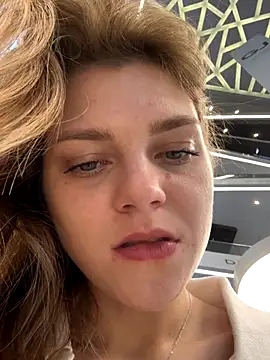 Snapshot of ValenciaShock chatting on 09/23/25, 07:04 ValenciaShock online show from 09/23/25, 07:04