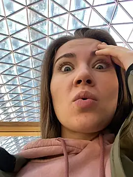 Snapshot of ValenciaShock chatting on 01/27/25, 05:14 ValenciaShock online show from 01/27/25, 05:14