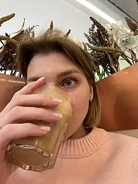 ValenciaShock online show from 03/11/26, 06:51