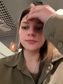 ValenciaShock online show from 04/18/26, 07:11