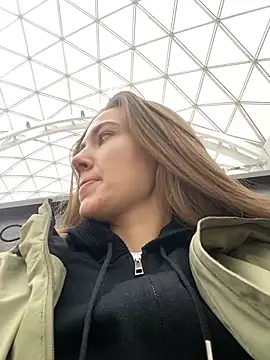 Snapshot of ValenciaShock chatting on 02/14/25, 05:30 ValenciaShock online show from 02/14/25, 05:30