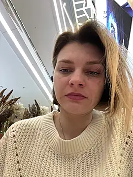 Snapshot of ValenciaShock chatting on 02/19/26, 06:43 ValenciaShock online show from 02/19/26, 06:43