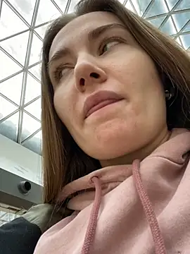 Snapshot of ValenciaShock chatting on 02/16/25, 08:21 ValenciaShock online show from 02/16/25, 08:21