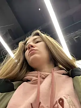 Snapshot of ValenciaShock chatting on 02/06/25, 05:14 ValenciaShock online show from 02/06/25, 05:14