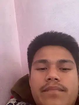 Hullax online show from 03/07/26, 03:46