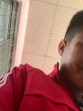 Snapshot of Hullax chatting on 02/20/26, 03:14 Hullax online show from 02/20/26, 03:14