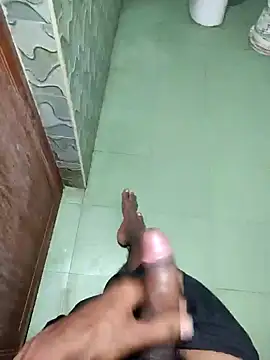 Snapshot of yo19boy chatting on 02/13/25, 09:20 yo19boy online show from 02/13/25, 09:20