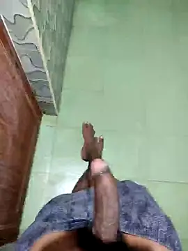 Snapshot of yo19boy chatting on 12/05/24, 06:48 yo19boy online show from 12/05/24, 06:48