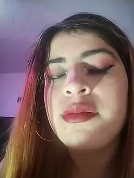 Snapshot of bella_star21 chatting on 09/13/25, 02:00 bella star21 online show from 09/13/25, 02:00