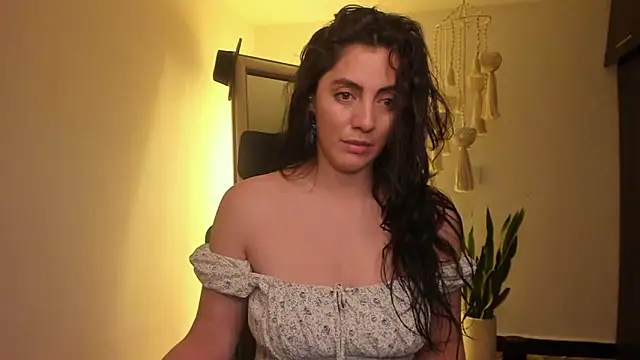 Snapshot of Mala_Bad chatting on 02/26/25, 02:16 Mala Bad online show from 02/26/25, 02:16