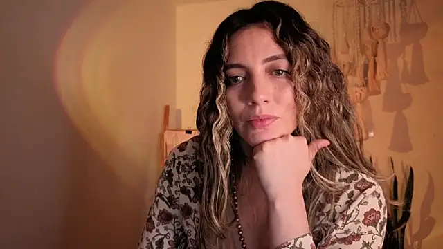 Mala Bad online show from 10/30/25, 04:26