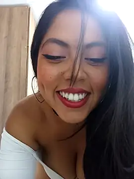 leah passion online show from 10/27/25, 10:00