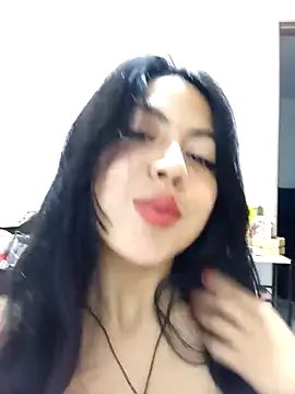 leah passion online show from 11/06/25, 11:42