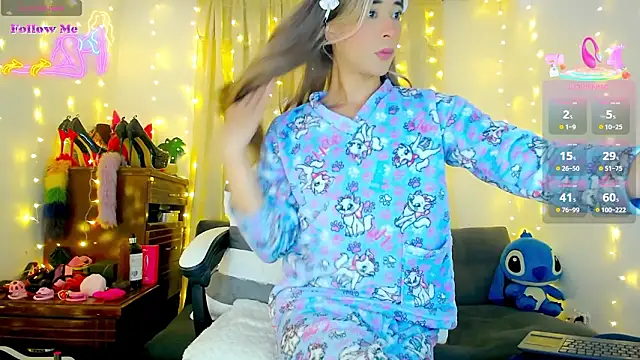 Aleexx    online show from 03/15/26, 11:39