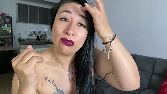 Karina Yang online show from 04/24/26, 12:34