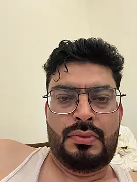 Snapshot of hot_rajat chatting on 05/11/26, 01:23 hot rajat online show from 05/11/26, 01:23