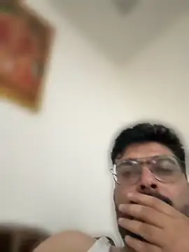 Snapshot of hot_rajat chatting on 05/20/26, 01:19 hot rajat online show from 05/20/26, 01:19