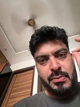 Snapshot of hot_rajat chatting on 05/17/26, 05:18 hot rajat online show from 05/17/26, 05:18