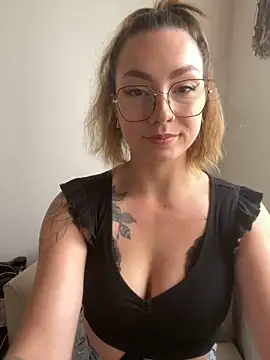 TalullaX online show from 10/06/25, 10:16