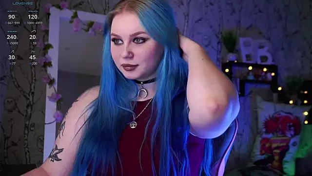 Moon Valkyrie online show from 02/19/25, 06:55