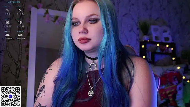 Moon Valkyrie online show from 02/22/25, 09:12