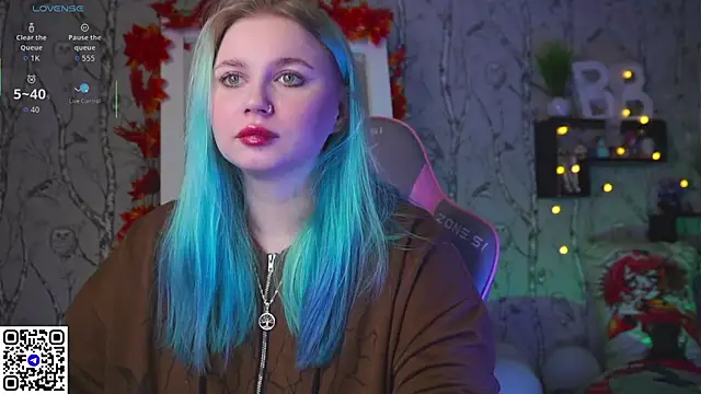 Moon Valkyrie online show from 09/15/25, 09:32