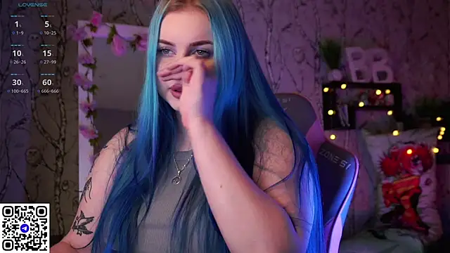 Moon Valkyrie online show from 02/27/25, 05:07