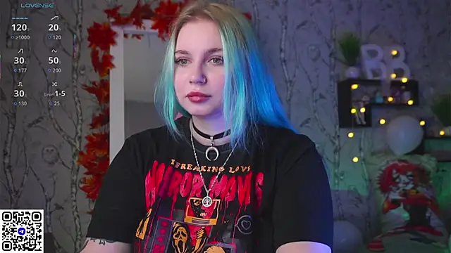 Moon Valkyrie online show from 09/12/25, 09:20