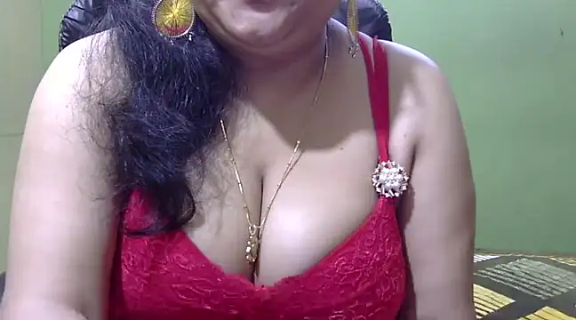 Mona love143 online show from 03/06/25, 11:36