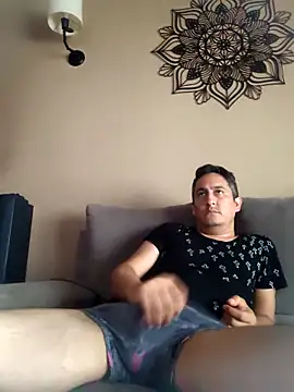 LuqenZo online show from 04/15/26, 07:58