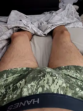 Snapshot of LuqenZo chatting on 02/24/26, 11:00 LuqenZo online show from 02/24/26, 11:00