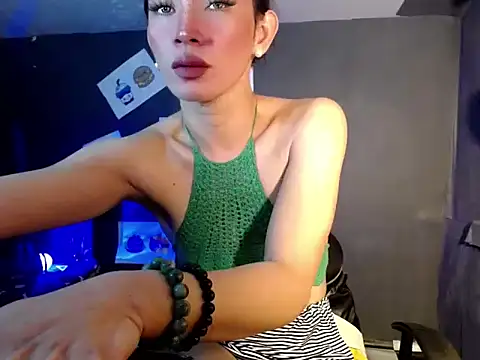 Rhianna wilson online show from 10/25/25, 10:58