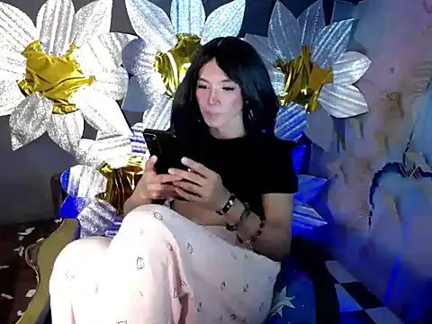 Snapshot of Rhianna_wilson chatting on 06/17/26, 10:03 Rhianna wilson online show from 06/17/26, 10:03