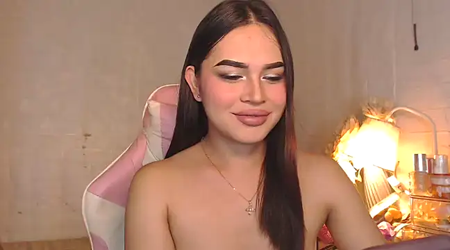 Ashely Lewis online show from 02/17/25, 01:11