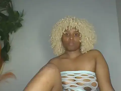 queen mendyz online show from 05/27/26, 04:58