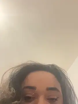 Snapshot of peaches006 chatting on 12/12/24, 09:37 peaches006 online show from 12/12/24, 09:37