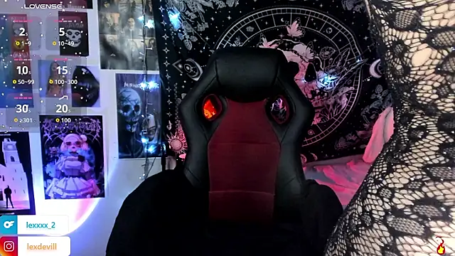 Snapshot of Lexxxxx_ chatting on 03/18/26, 11:05 Lexxxxx online show from 03/18/26, 11:05