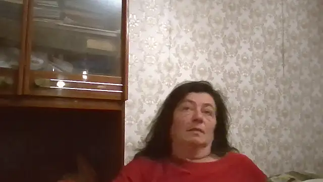 GypsiQueen2 online show from 11/19/25, 08:20