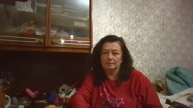 GypsiQueen2 online show from 10/19/25, 04:43