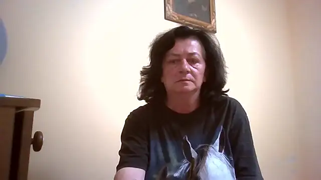 GypsiQueen2 online show from 05/20/26, 06:27
