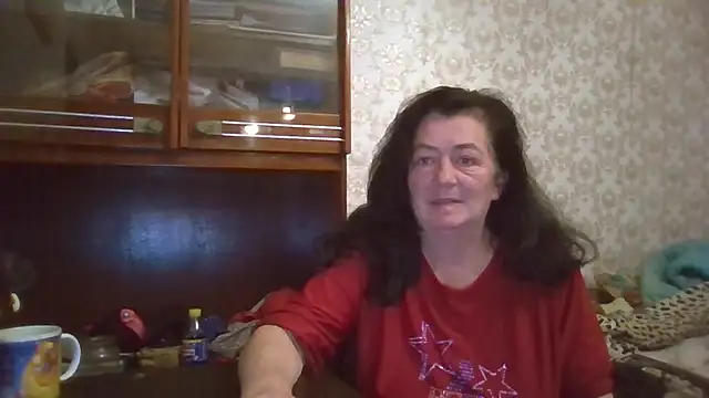 GypsiQueen2 online show from 10/25/25, 05:02