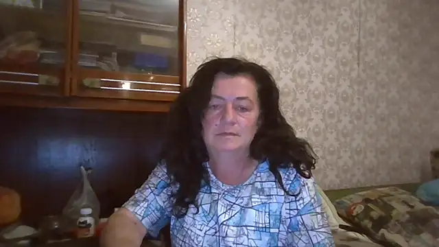 GypsiQueen2 online show from 09/15/25, 07:36