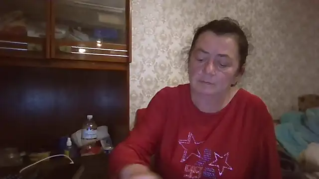 GypsiQueen2 online show from 10/05/25, 05:14