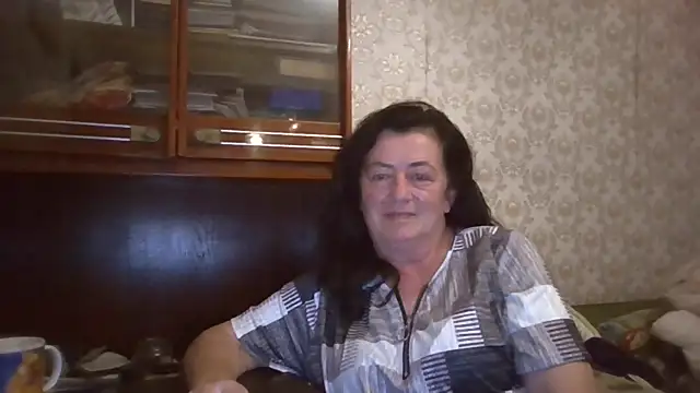 GypsiQueen2 online show from 09/12/25, 06:51