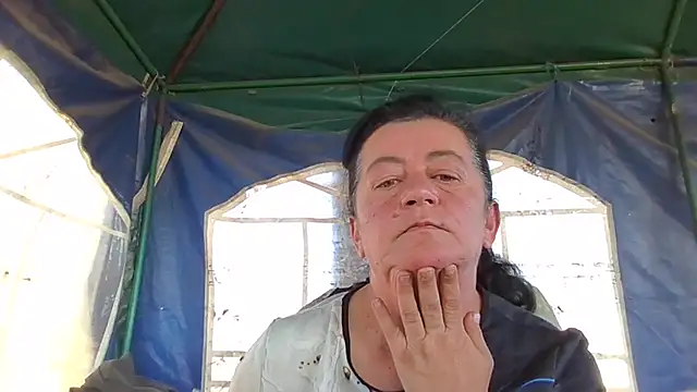 GypsiQueen2 online show from 09/21/25, 11:59