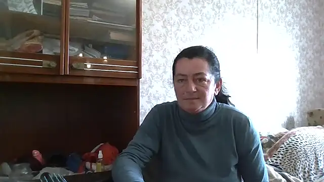 GypsiQueen2 online show from 11/03/25, 12:09