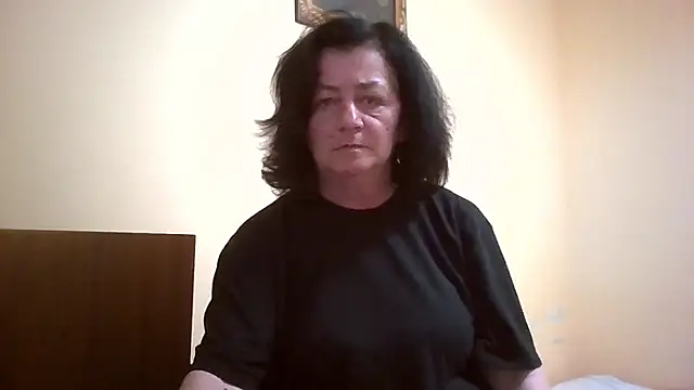 GypsiQueen2 online show from 05/26/26, 06:17