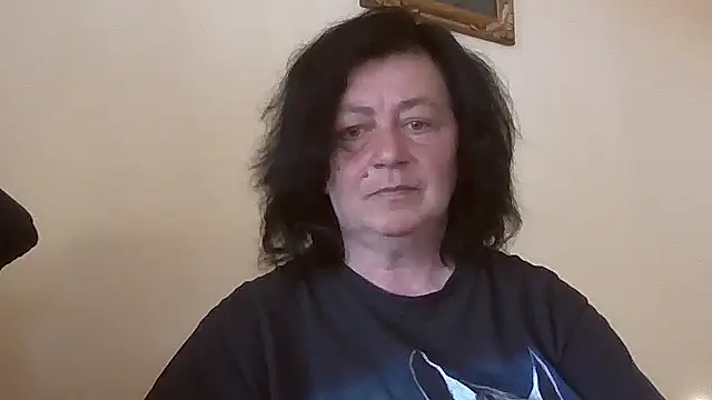 GypsiQueen2 online show from 05/03/26, 03:15